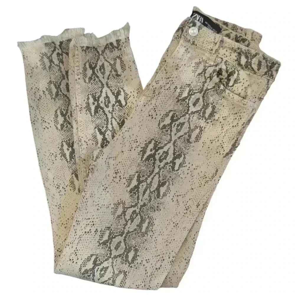 Zara Snake Skin Print High Rise High Waisted Raw Hem Skinny Jeans Size 6 - Picture 2 of 13
